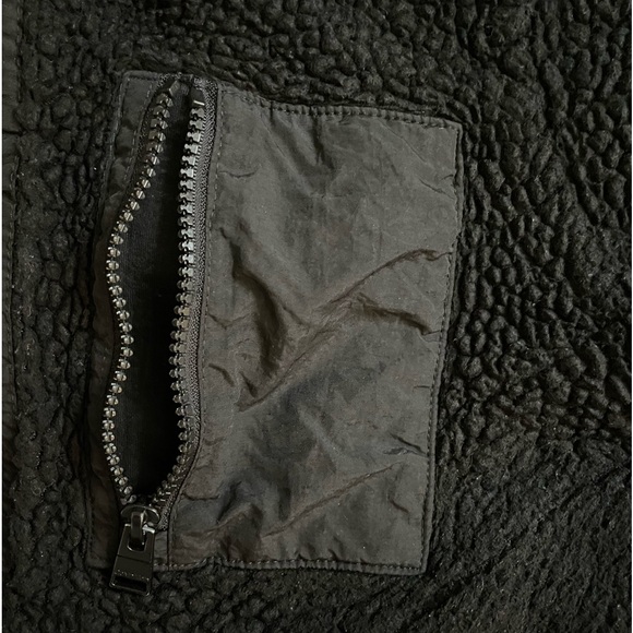 Calvin Klein Performance Teddy Sherpa Zip Up Jacket in Black Size L - Picture 9 of 11